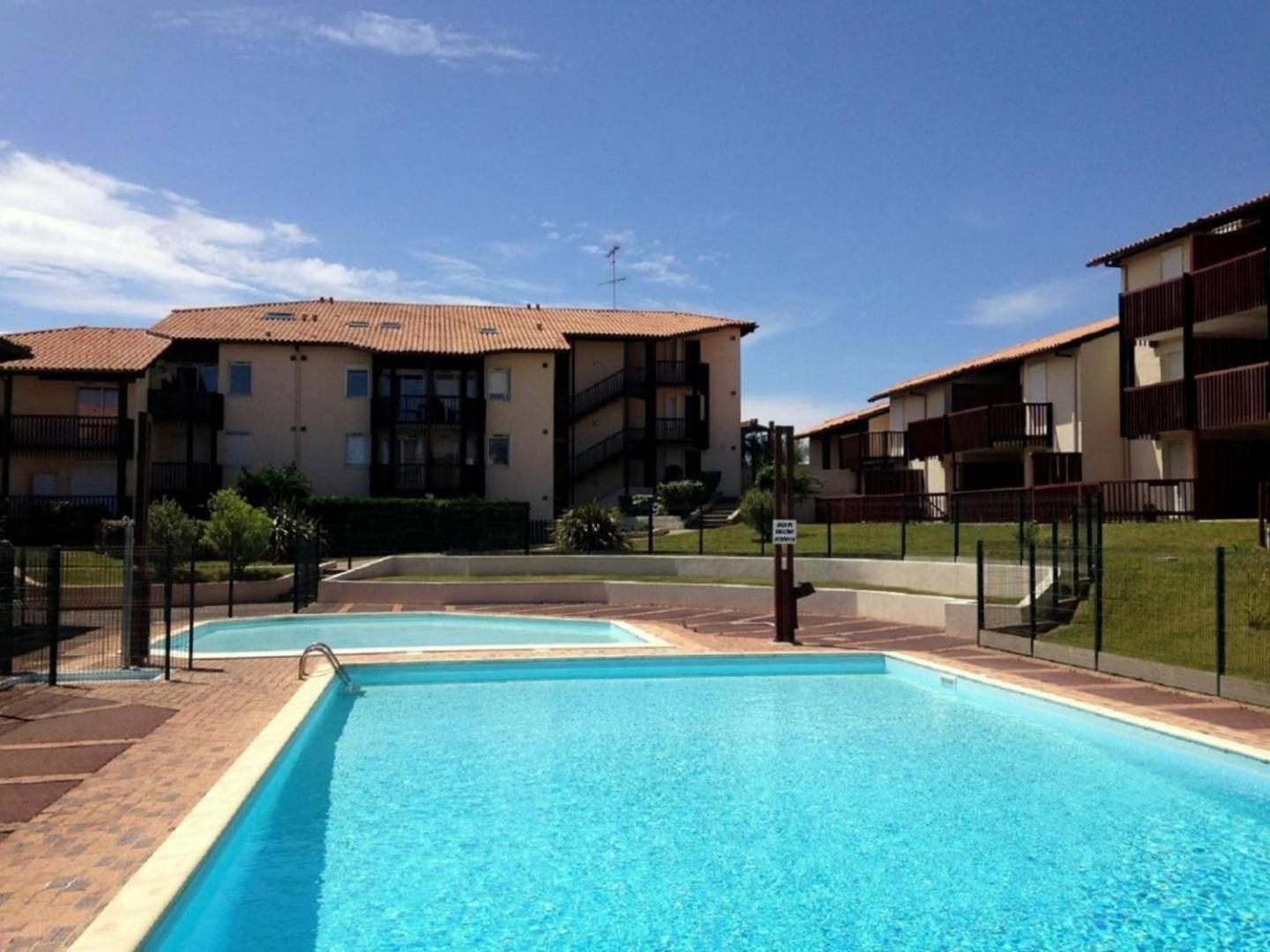 V-Landes 02-Vieux Boucau Appartement 4 Personnes Avec Vue Sur Le Lac Marin Dans Residence Avec Piscine ヴュー・ブコー・レ・バン エクステリア 写真